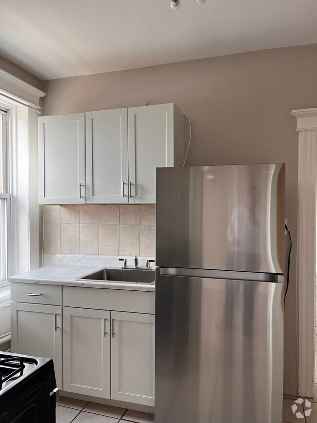 Building Photo - 486 Kennedy Blvd Unit 7 Rental