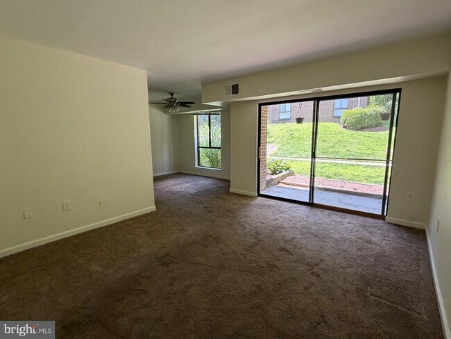 17822 Buehler Rd Unit 1-B-2