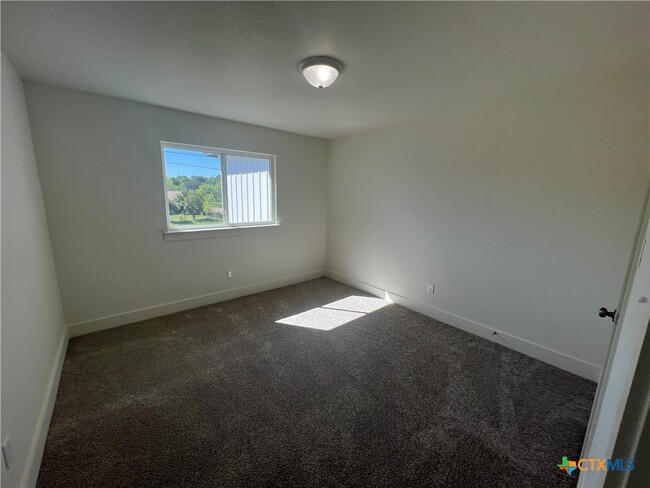Photo - 1826 Royal Loop Townhome