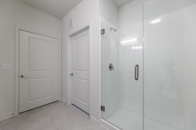 Photo - The Oaks at Ben White