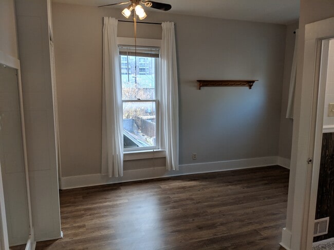Photo - 224 S 800 E