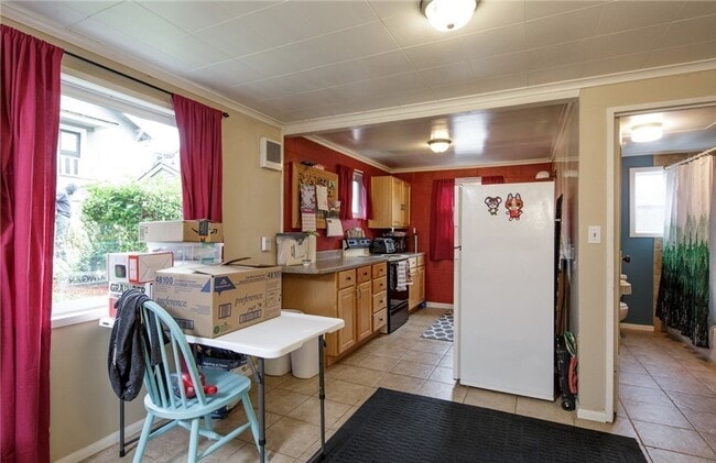 Photo - 821 Billy Frank Jr. St Unidad #101