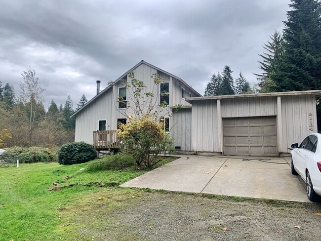 Photo - Country living