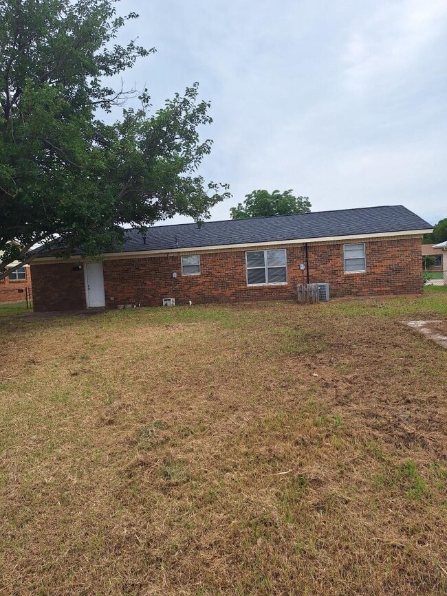 Photo - 4006 Hooper Dr House
