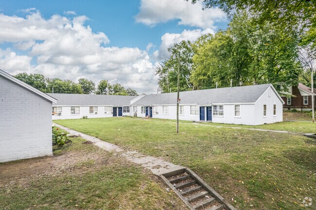 Aceras en todas partes - Latham Height Apartments