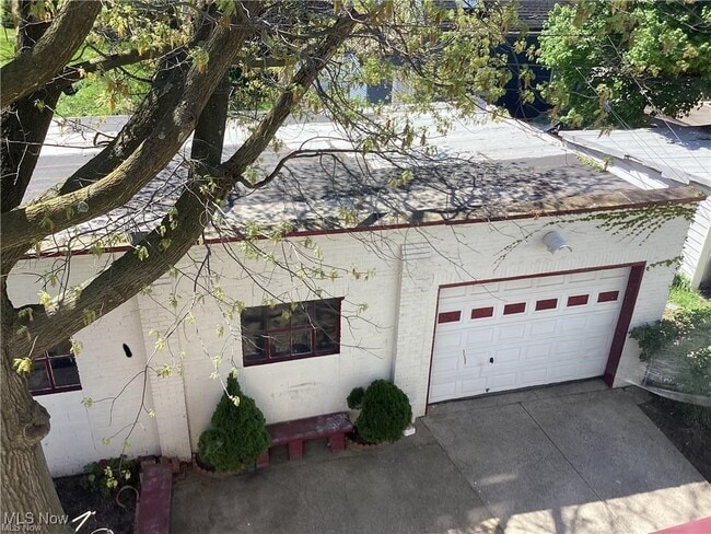 Photo - 1794 W 54th St Unit 1,Down