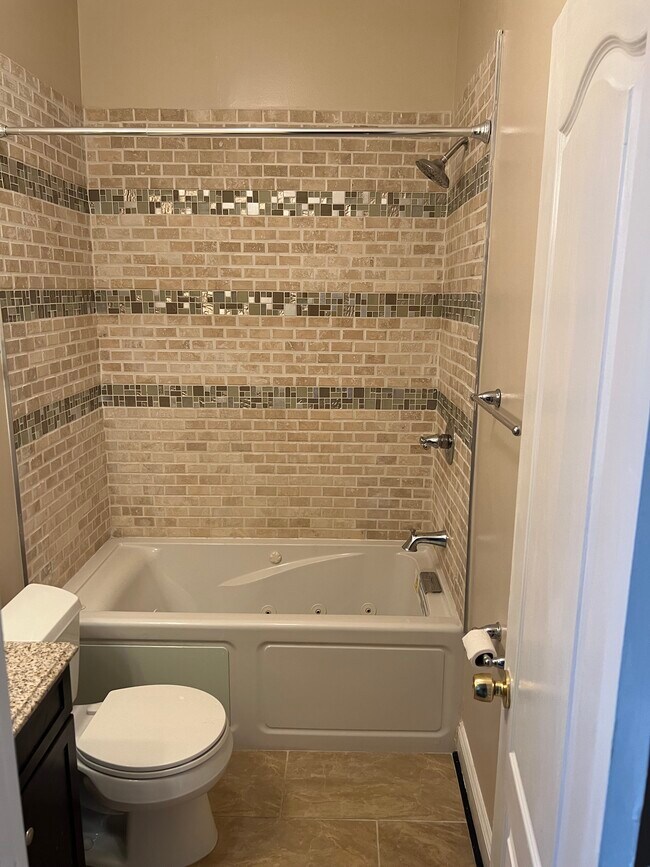 1823 Madison Ave Unit 3