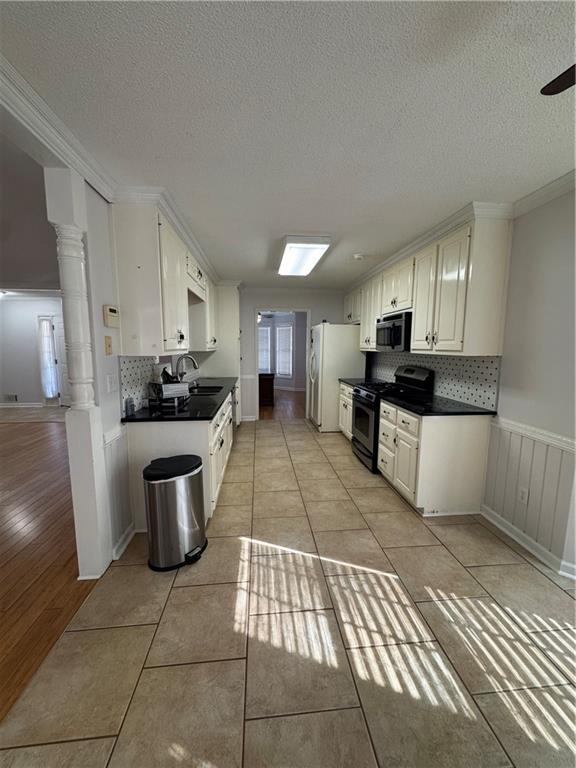 Photo - 1136 Fieldstone Dr