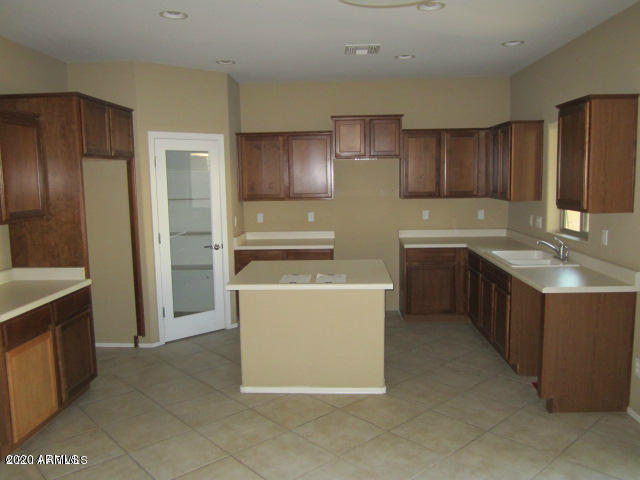 Photo - 8909 S 58th Ln