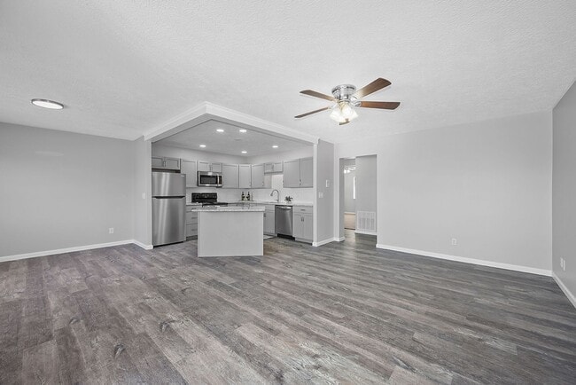 Skyridge Apartment Homes