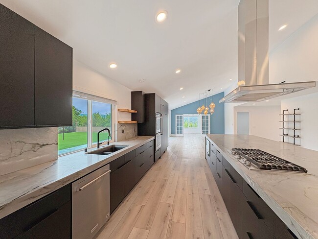 Photo - Spacious 5BD/4BA Poway Home with Hill View...