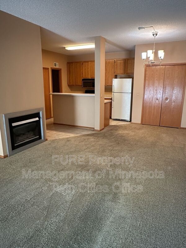 Photo - 15644 Garrett Dr