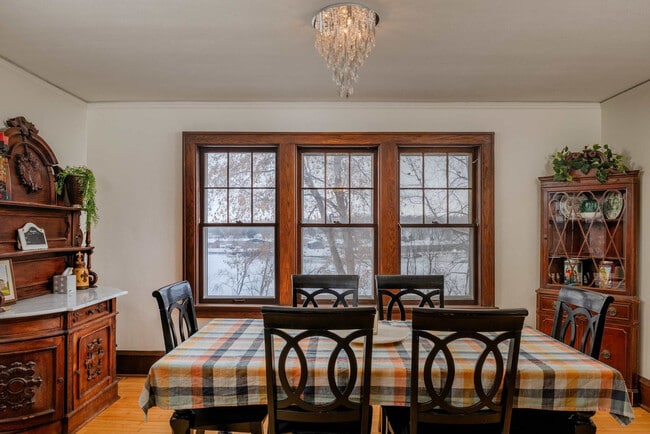 Photo - 301 W Wisconsin Ave Unidad ID1373701P