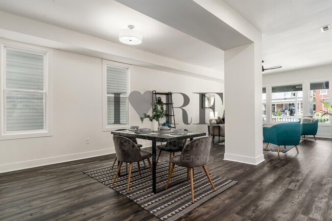 Photo - 966 Wilson Ave