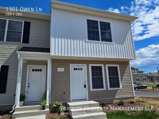 Building Photo - 1301 Owen Ln