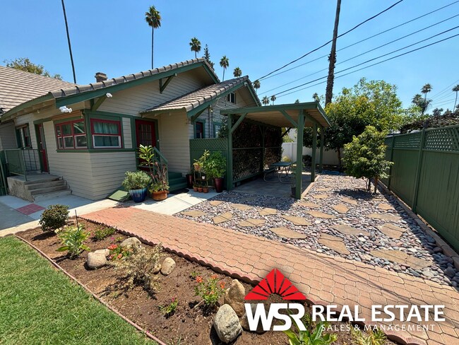 Photo - Prime Riverside Location in Wood Streets A... Casa