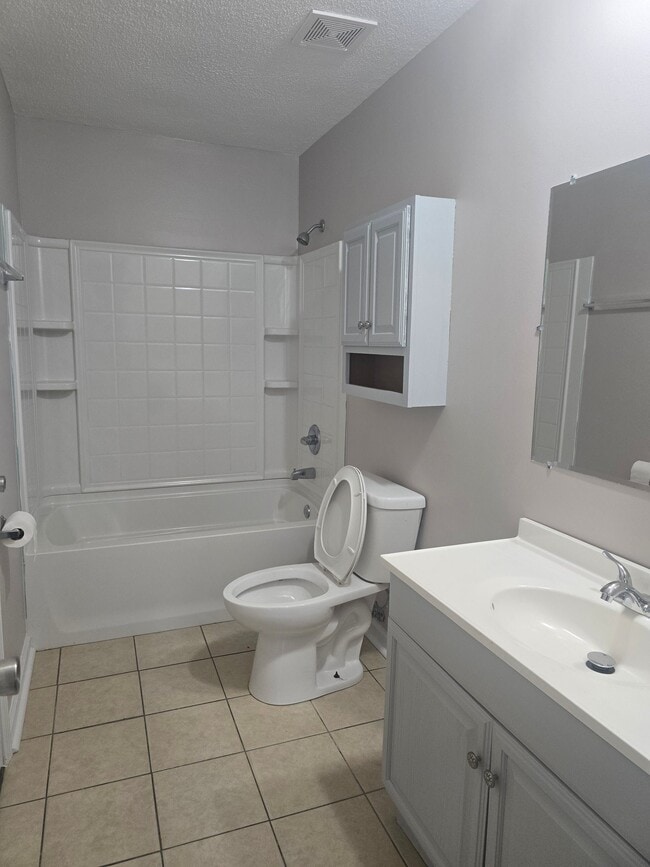Photo - 1744 Waterfield Dr