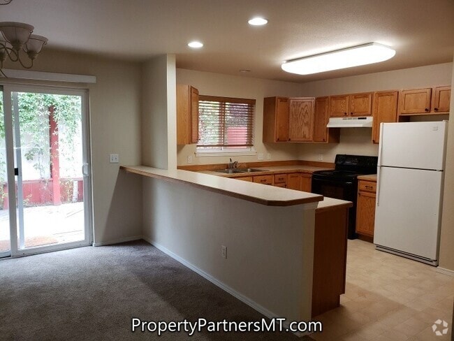 Building Photo - 5Bd/2Ba Spacious House in Durston Meadows