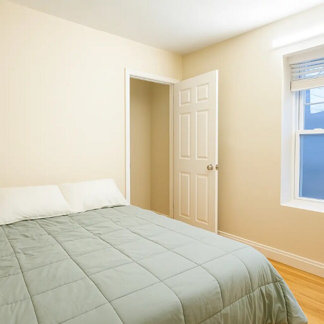 Photo - 712 Shawmut Ave Unit 2