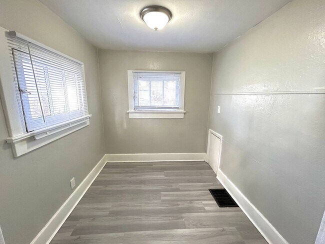 Photo - Siebenthaler Haven ** 100% Off First Month...