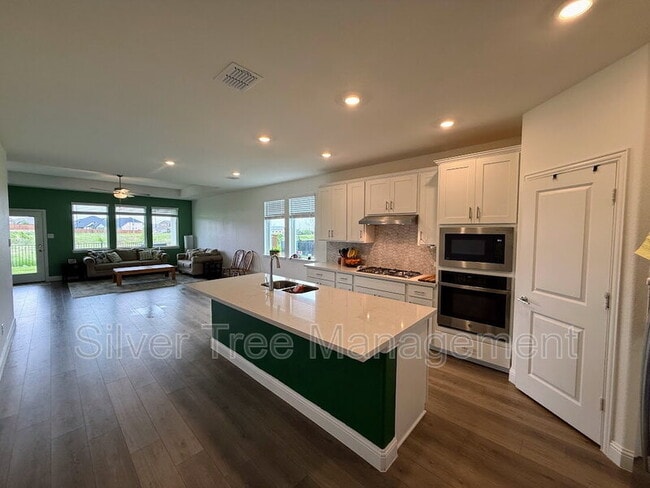 Photo - 14728 Ledger Ln