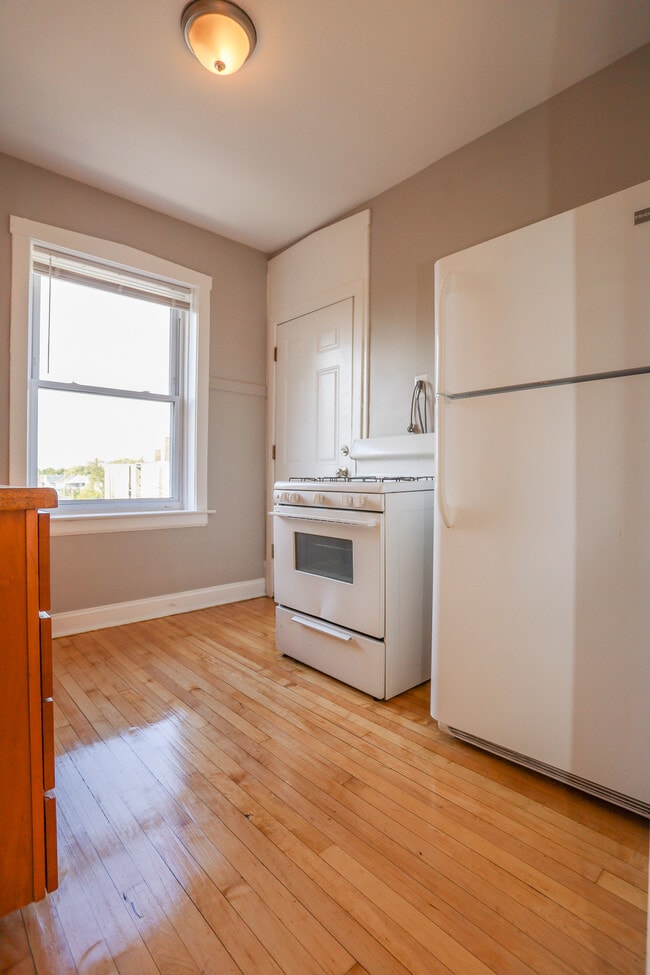 Photo - 4051 W Melrose St Unit #1N