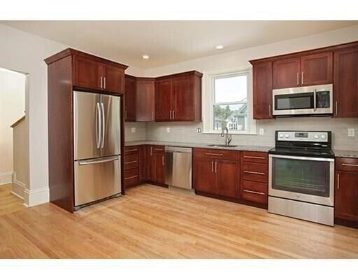 Building Photo - 26 Channing St Unit 2 Rental