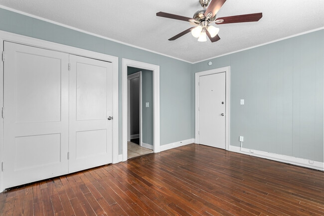 Photo - 2029 Swift St