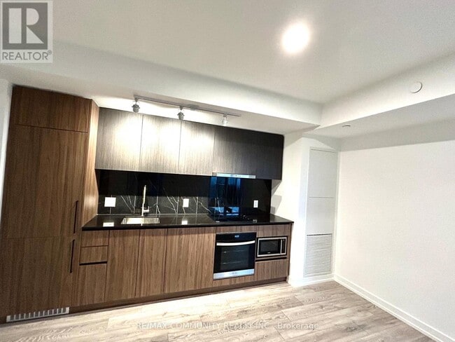 Photo - 1100 Sheppard Ave W Unit 705