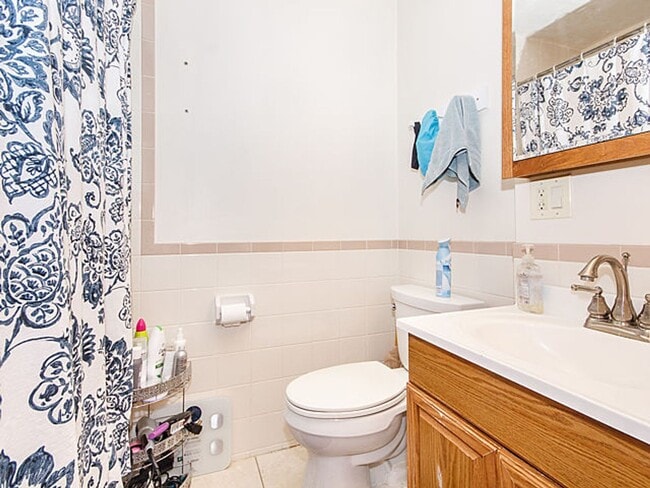 Photo - No Brokers Fee, No Security Deposit, Heat, Hot Water Included