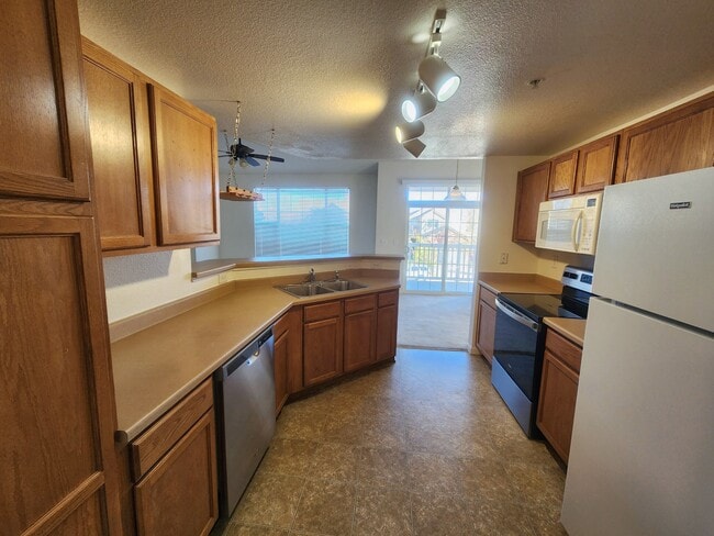 Photo - 5755 N Genoa Way