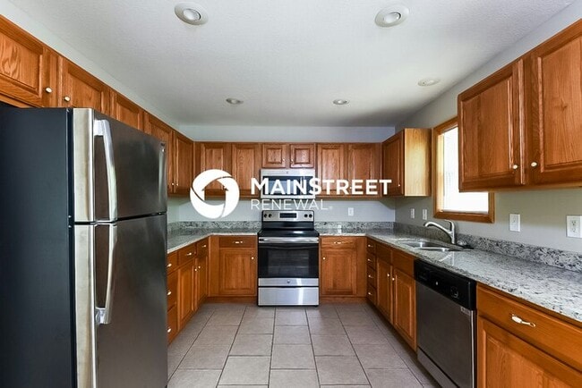 4 Bedroom Pet-Friendly Home in Kearney, MO with Main Street Renewal