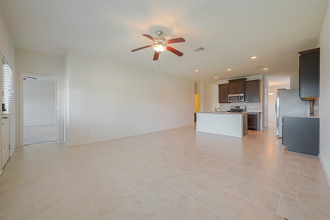 Building Photo - 4014 Teramo Ln