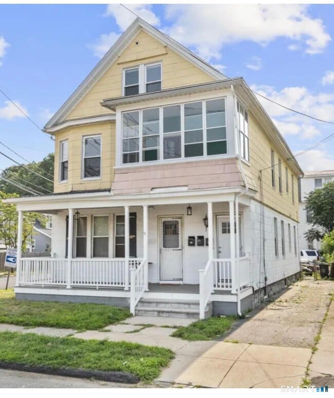 Building Photo - 180 Peck Ave