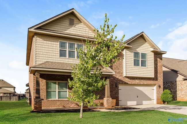 Photo - 213 Iron Cir