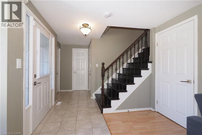 Photo - 75 Donnenwerth Dr