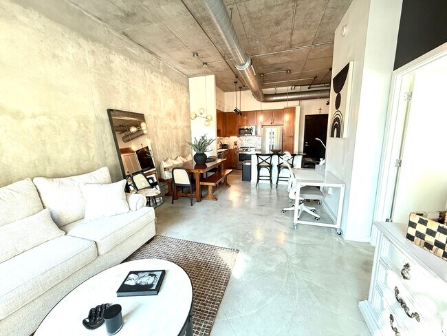 2001 Biscayne Blvd Unidad 2403