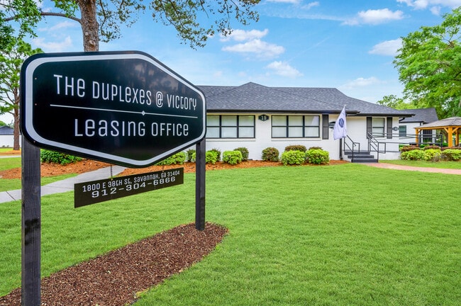 The Duplexes @ Victory