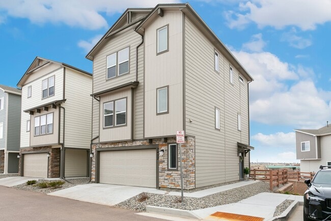 Photo - 7427 Gorgeted Quail Grv House