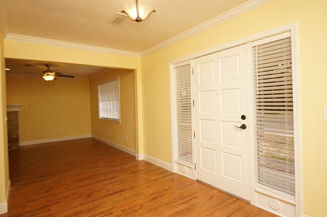 Photo - Fantastic Location in Niceville