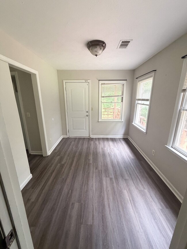 Photo - 6197 Trestlewood Dr Unit A
