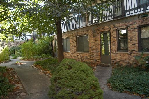 Photo - 1255 W Belden Ave Unidad 03B Rental
