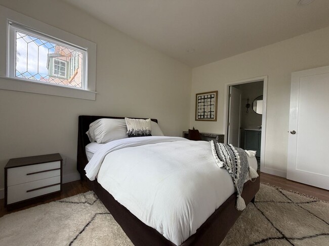 Photo - 312 Brookes Ave Unit A2