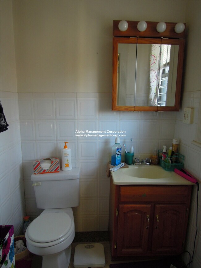 Photo - 1524 Commonwealth Ave Unidad 2