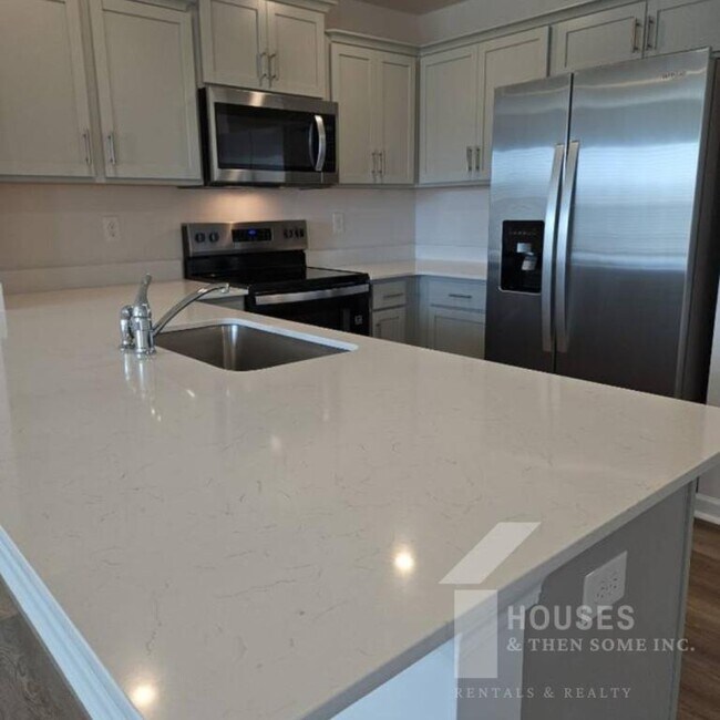 Photo - 770 Embark Cir