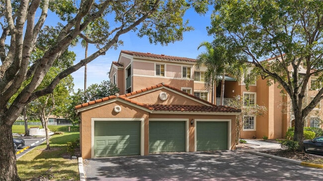 Photo - 4840 N State Rd 7 Unit 6304