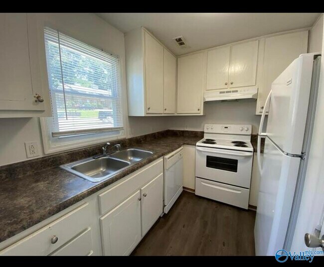 Photo - 1511 Halston Cir NW Unit B