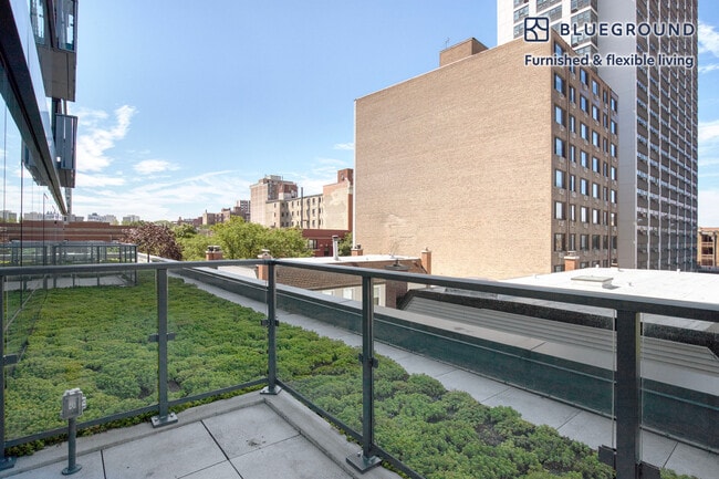 Photo - 450 W Belmont Ave Unidad FL4-ID984