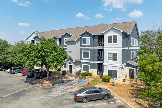 Building Photo - Hillside on Cannon Rental
