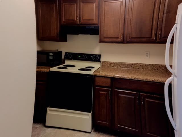 304 Cherokee Ct Unidad D